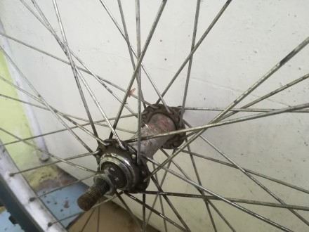 велосипедне передне колесо 26 в хорошому стани. шина мяка без трищин.ривне. без . . фото 3