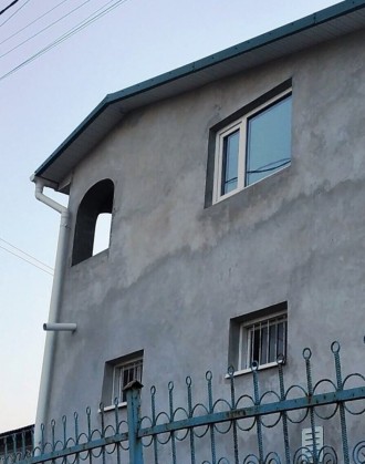 Даний будинок знаходиться в Байківцях за 3 км від м. Тернопіль. Поряд зупинка гр. . фото 2