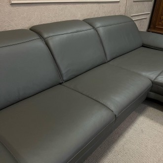 Новий диван(виставковий взірець) з етикеткою
Натуральна шкіра сірого кольору з у. . фото 8