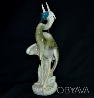 Фарфоровая фигурка Цапля с рыбой Royal Dux