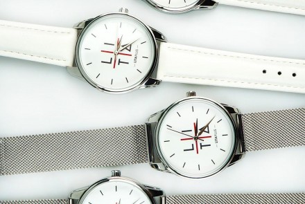 Годинники з друком логотипу - прекрасні корпоративні подарунки і сувенірна проду. . фото 4