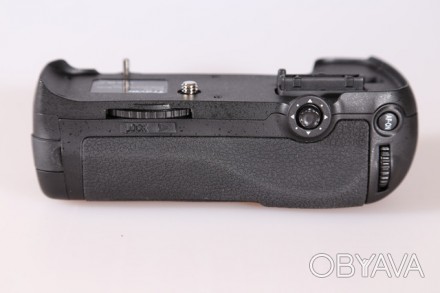 Батарейний блок (бустер) для Nikon d600 Магнієвий Travor Premium
Батарейний блок. . фото 1