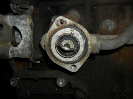 Корпус термостата Мазда Премасі, 1.8- 2.0 бензин
двигун FP, FS,
оригІнал
корп. . фото 6