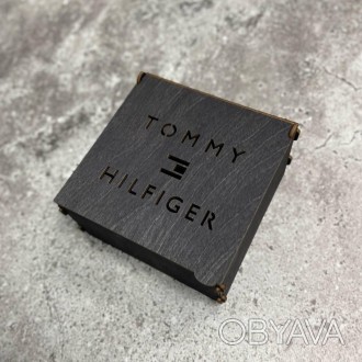 Брендова дерев'яна коробка під ремінь Tommy Hilfiger