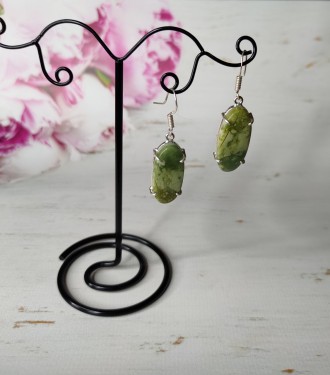 Пропонуємо Вам придбати сережки з натуральним каменем зелений опал .
	
	
	
	Виро. . фото 5