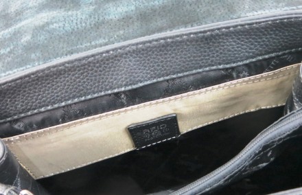 Женская кожаная сумка на одной ручке Giorgio Ferretti черная GF-bag-W-045
Описан. . фото 11