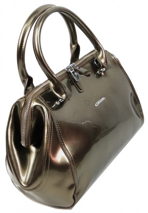 Перламутровая женская кожаная лаковая сумка Giorgio Ferretti бежевая
Описание мо. . фото 4