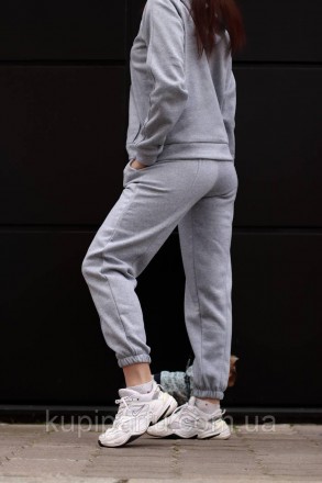 Неймовірно стильний костюм Nike
Костюм м'який та приємний до тіла.
Модні штани ч. . фото 4