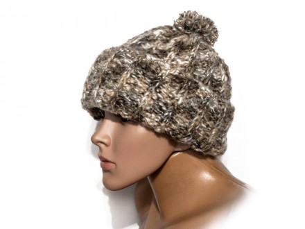 Вязаная шапка которая подарит вам тепло и комфорт в холодное время года.
Мы изго. . фото 2