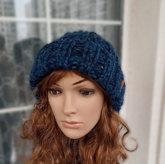 "Вязаная шапка" / "Blue Star"
Современная, стильная, модная шапка от PRIGRIZ
☑ Р. . фото 3
