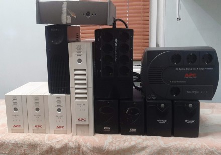 Джерела безперебійного живлення APC, Eaton, Mustek, TRIPP-LITE, Dyno. Київ. фото 1 Джерела безперебійного живлення APC, Eaton, Mustek, TRIPP-LITE, Dyno. Київ. фото 1