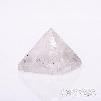 Пирамида сувенир натуральный камень горный Хрусталь h-2,5см b-3,5см (+-) камни к. . фото 1