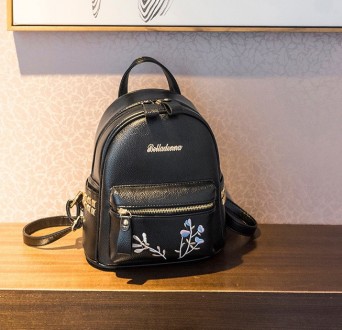 Детский мини рюкзак с цветами черный
 Характеристики:
	
	Материал: Качественная . . фото 4