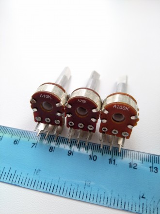 Продам новые резисторы сдвоенные переменные R1610G-DD3-A10K, R1610G-DD3-A20K и R. . фото 8