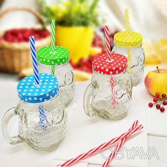 Чашка-банка с закручивающейся крышкой и трубочкой