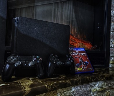 Playstation 4 (Slim 1TB) -Торг умісний+Лайфхакі. Рівне. фото 1 Playstation 4 (Slim 1TB) -Торг умісний+Лайфхакі. Рівне. фото 1