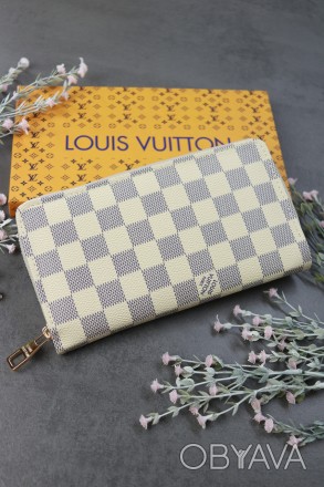 Популярная модель, Louis Vuitton, Луи Виттон кошелек женский
Внутри два отделени. . фото 1