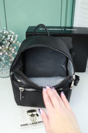 
Перед вами люксовый женский рюкзак Karl Lagerfeld брендовый рюкзак в цвете черн. . фото 6