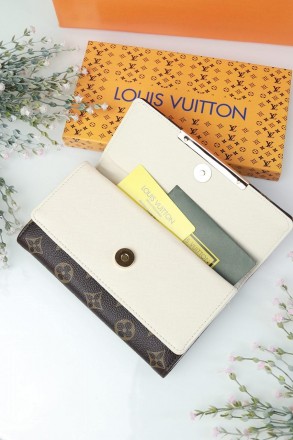 Популярная модель, Louis Vuitton, Луи Виттон LUX качество в стильной фирменной к. . фото 8
