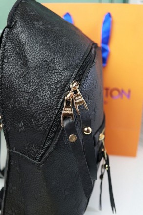✨Рюкзак женский Louis Vuitton вместительный✨ 
Тренд этого сезона. Отличное качес. . фото 4
