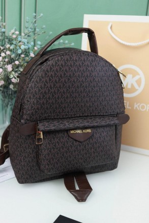 
Перед вами женский рюкзак Michael Kors брендовый рюкзак в коричневом цвете.
Одн. . фото 4