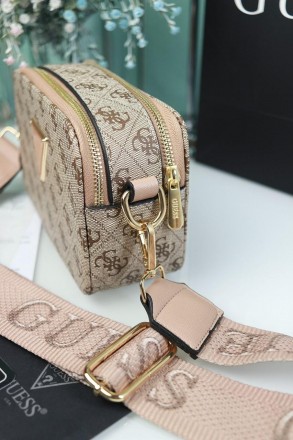 Женская сумка Guess ? Выполнена из качественной кожи, украшена фирменным логотип. . фото 7