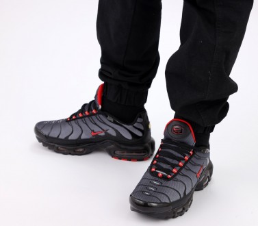 Кроссовки мужские черные Nike Air Max Plus TN 
Стильные мужские кроссовки Найк А. . фото 4