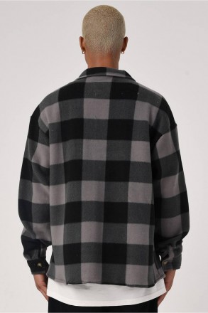 Рубашка мужская чёрная весна-осень-зима oversize байковая утеплённая в клетку Sm. . фото 3