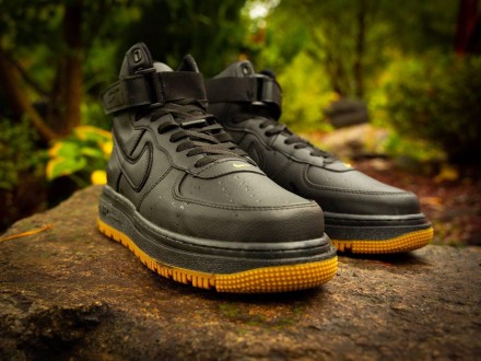 Кроссовки мужские черные Nike Air Force 1 Gore-Tex black
Высокие мужские кроссов. . фото 6