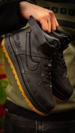 Кроссовки мужские черные Nike Air Force 1 Gore-Tex black
Высокие мужские кроссов. . фото 4