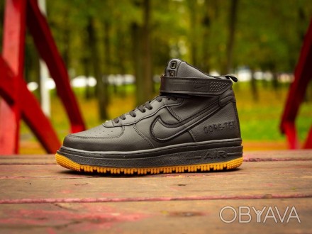 Кроссовки мужские черные Nike Air Force 1 Gore-Tex black
Высокие мужские кроссов. . фото 1