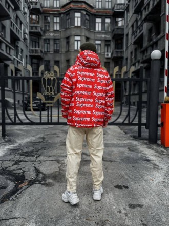 
Анорак куртка мужская красная весна-осень с капюшоном с написями Supreme
Мужску. . фото 3