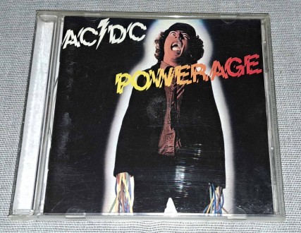Продам СД AC-DC - Powerage
С буклетом 8 стр.
Состояние диск/полиграфия VG+/VG+. . фото 2
