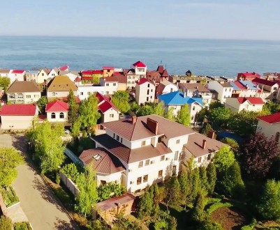 Продажа роскошной виллы с бассейном , Совиньон 1 , 13 соток. Одеса. фото 1 Продажа роскошной виллы с бассейном , Совиньон 1 , 13 соток. Одеса. фото 1