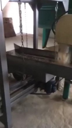 Просеиватели вибростолы линий грануляции ОГМ. Днепр. фото 1