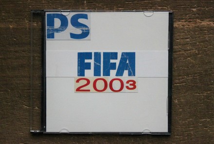 FIFA Football 2003 | Sony PlayStation 1 (PS1)

Диск с видеоигрой для приставки. . фото 2