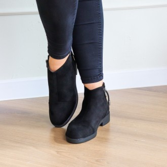 Женские ботинки черные Leila 3275 Ботинки женские выполнены из искусственной зам. . фото 8