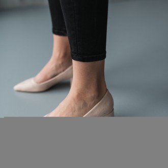 Жіночі туфлі бежеві Artax 3783
Туфлі жіночі виконані зі штучної замши. Модель ак. . фото 2