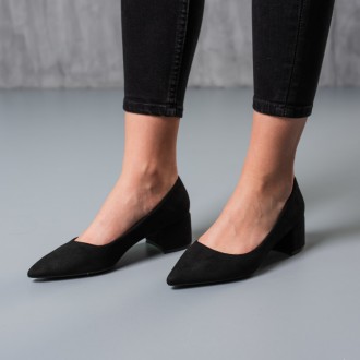 Жіночі туфлі чорні Artax 3785
Туфлі жіночі виконані зі штучної замши. Модель аку. . фото 2