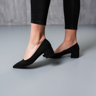 Жіночі туфлі чорні Artax 3785
Туфлі жіночі виконані зі штучної замши. Модель аку. . фото 4