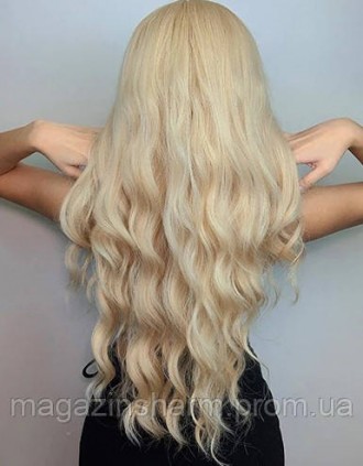 Шикарный парик - длинные волнистые волосы, красивый теплый оттенок блонд. Модный. . фото 4