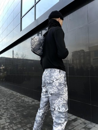 
 Штаны:
Легкие брюки из прочной ткани военного образца.
- материал: полиэстер в. . фото 7