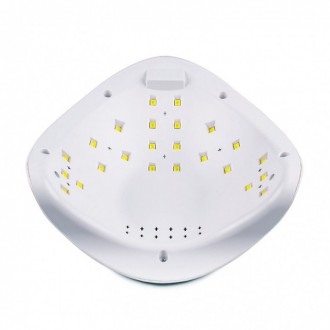 
Гибридная ультрафиолетовая LED лампа SUN5 для укрепления ногтей в домашних усло. . фото 8