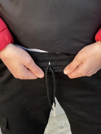 Чоловічі теплі брюки карго штани на флісі з кишенями чорні
- утеплені флісом; 
-. . фото 7