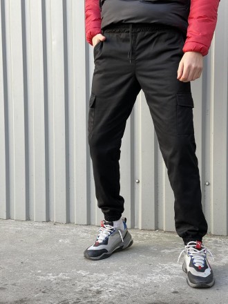 Чоловічі теплі брюки карго штани на флісі з кишенями чорні
- утеплені флісом; 
-. . фото 3