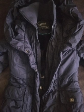 Зимняя курточка на меху и утеплителе , на девочку 8-10 лет, р.140, для дома... и. . фото 9