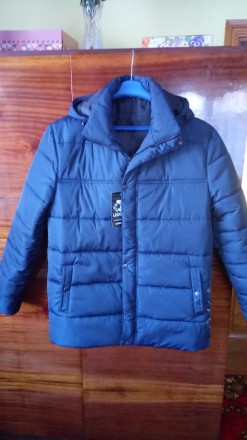 Продам нову теплу зимову куртку парку темно-синього кольору з щільноі водостійко. . фото 2