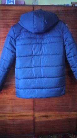 Продам нову теплу зимову куртку парку темно-синього кольору з щільноі водостійко. . фото 3