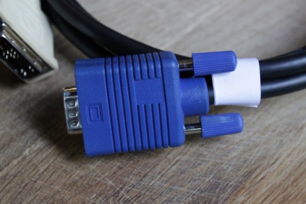 Кабель E239426 AWM STYLE 2990 "VGA (14 PIN) то DVI-A (12+5 PIN)" 2 m
. . фото 7