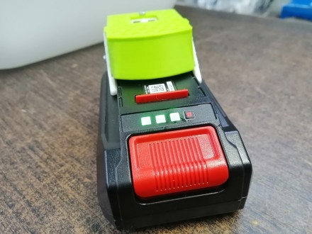 Розгалужувач USB акумуляторний TE-EL 18V Li - Solo. . фото 8 USB розгалужувач акумуляторний TE-EL 18V Li - Solo. Сумісний з
З лінійкою інстр. . фото 8